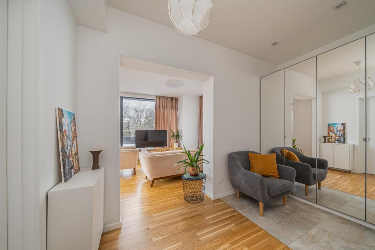 1-Bedroom Penthouse With Underground Parking Riga Exterior photo